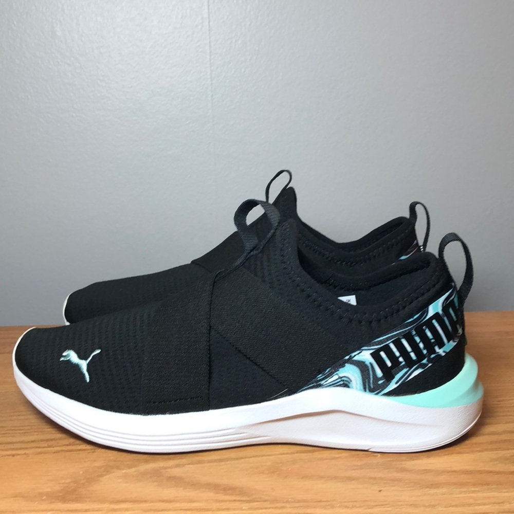 Woman’s Puma Prowl Slip-On Sneaker